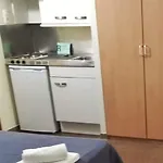 Hostel Residencia Universitaria Resa As Burgas Ουρένσε