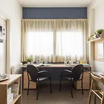 Hostel Residencia Universitaria Resa As Burgas Ουρένσε