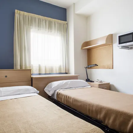 Residencia Universitaria Resa As Burgas אכסניה אורנסה