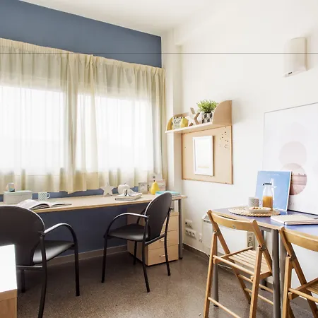 ホステル Residencia Universitaria Resa As Burgas コマルカ・デ・オウレンセ