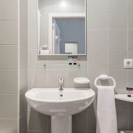 ホステル Residencia Universitaria Resa As Burgas コマルカ・デ・オウレンセ