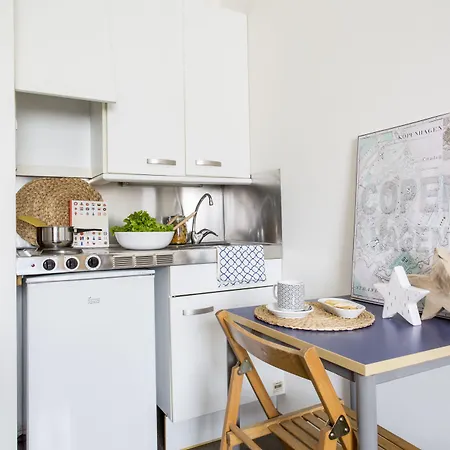 ホステル Residencia Universitaria Resa As Burgas *