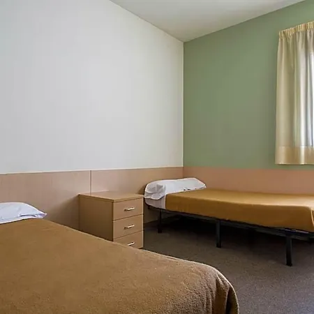 Vandrerhjem Residencia Universitaria Resa As Burgas Ourense